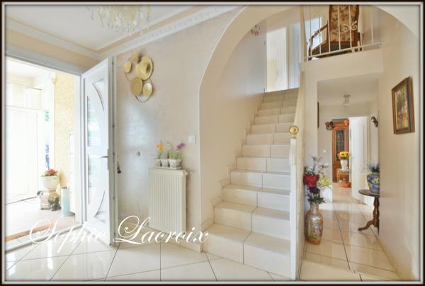 Maison 6 pièces - 148 m² Exclusivité efficity