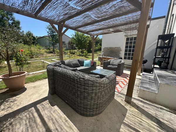 Villa contemporaine avec piscine & vue dégagée - Limoux secteur résidentiel très prisé