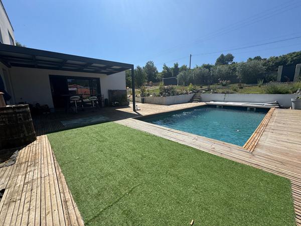 Villa contemporaine avec piscine & vue dégagée - Limoux secteur résidentiel très prisé