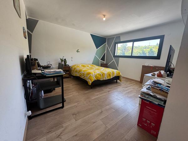 Villa contemporaine avec piscine & vue dégagée - Limoux secteur résidentiel très prisé