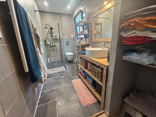 Villa contemporaine avec piscine & vue dégagée - Limoux secteur résidentiel très prisé