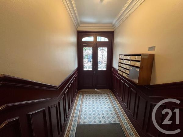 à vendre  1 pièce - 9 m2 LA VARENNE ST HILAIRE - 94