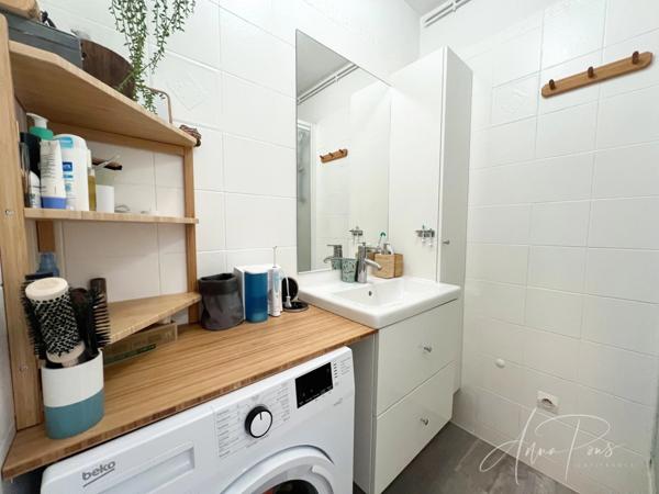 Dpt Var (83), à vendre HYERES maison P5 - Terrain de 320m² - 3 chambres - Magnifique Véranda.