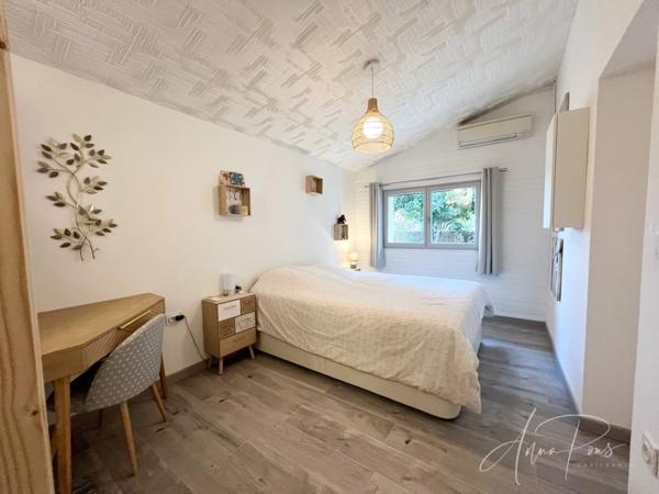 Dpt Var (83), à vendre HYERES maison P5 - Terrain de 320m² - 3 chambres - Magnifique Véranda.