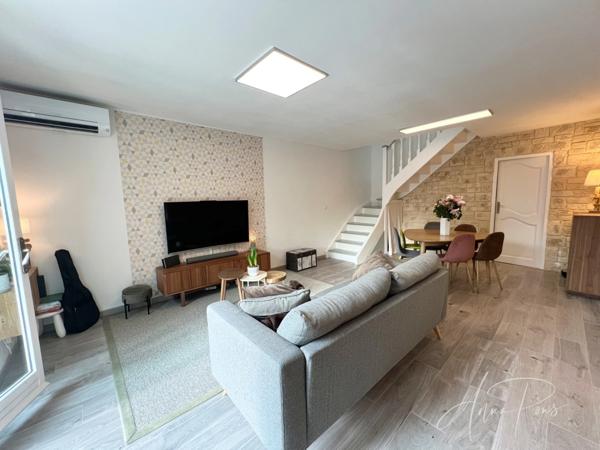 Dpt Var (83), à vendre HYERES maison P5 - Terrain de 320m² - 3 chambres - Magnifique Véranda.