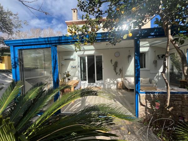 Dpt Var (83), à vendre HYERES maison P5 - Terrain de 320m² - 3 chambres - Magnifique Véranda.