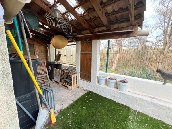 Dpt Var (83), à vendre HYERES maison P5 - Terrain de 320m² - 3 chambres - Magnifique Véranda.