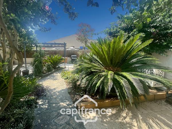 Dpt Var (83), à vendre HYERES maison P5 - Terrain de 320m² - 3 chambres - Magnifique Véranda.