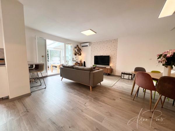 Dpt Var (83), à vendre HYERES maison P5 - Terrain de 320m² - 3 chambres - Magnifique Véranda.