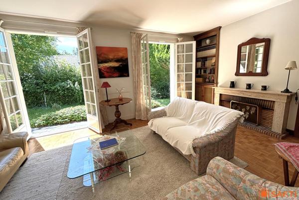 Maison familiale lumineuse et chaleureuse avec jardin plein sud