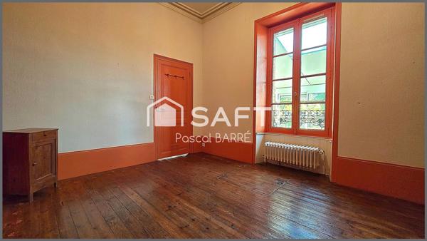 Ensemble Immobilier à Vairé 150 m² habitables