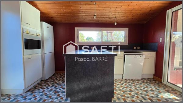 Ensemble Immobilier à Vairé 150 m² habitables