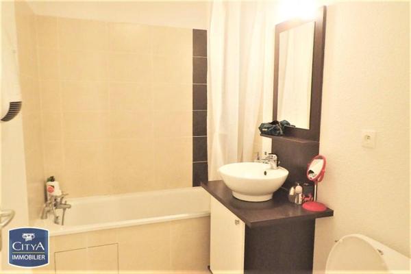 Appartement à louer 1 pièce 25.5m² Clermont-Ferrand (63000)