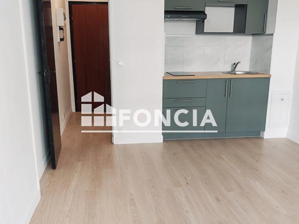 Location Studio 20.1 m² - Courseulles Sur Mer 14470