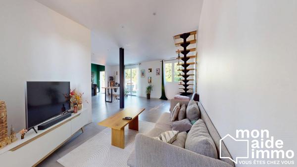 Belle maison rénovée de 160m² + garage de 80m²