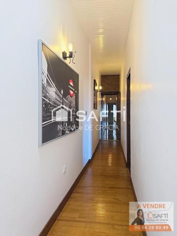 Du cachet pour cette maison de ville T6/7 de 180m2