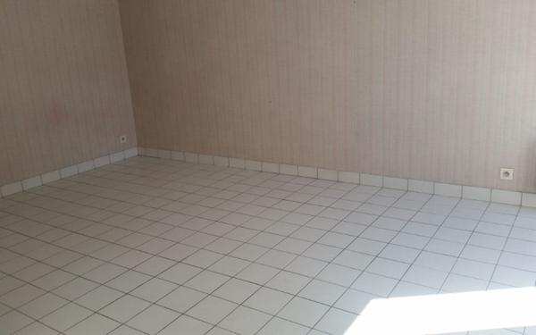 Appartement à louer    1 pièce • 37,93 m2 Tours