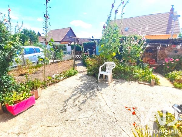 Maison à vendre 6 pièces 131 m² Franqueville-Saint-Pierre