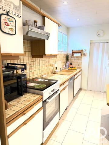 Maison à vendre 6 pièces 131 m² Franqueville-Saint-Pierre