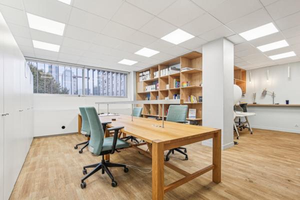 Opportunité rare de bureaux à vendre aux Portes de Paris, dans un immeuble de standing