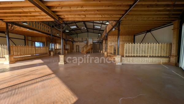 Local/bureau à vendre CHANDAI (61)