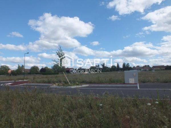 Beau terrain constructible de 1005m²