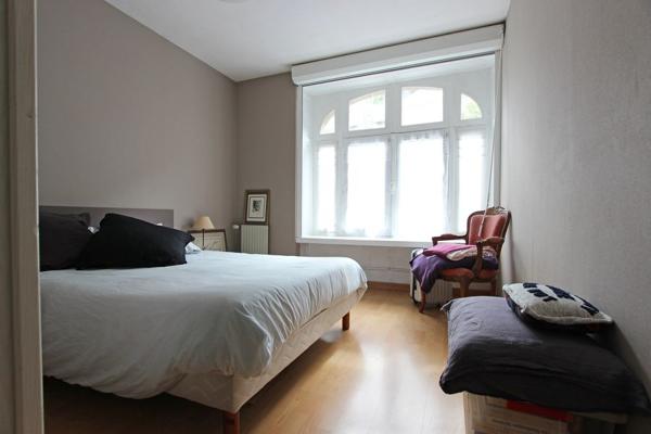 LA DEMEURE DE VILLE & SON APPARTEMENT INDÉPENDANT, À 5 MIN A PIED DES HALLES. -