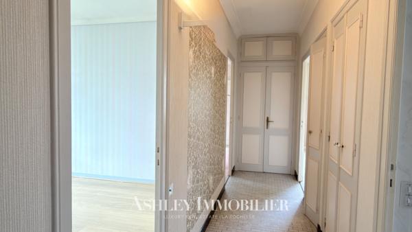 À VENDRE - MAISON DE PLAIN-PIED DE TYPE 7 À RÉNOVER - LA ROCHELLE