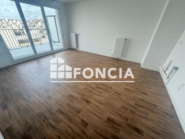 Location Appartement 2 pièces 42.23 m² - Coulommiers 77120