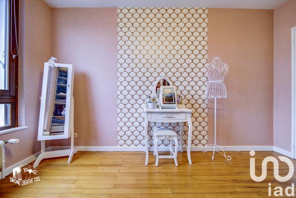 Appartement 4 pièces de 77 m² à Serémange-Erzange (57290)