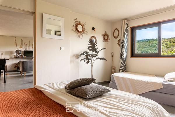 Vue mer et maquis – Maison contemporaine confidentielle à Porto-Vecchio