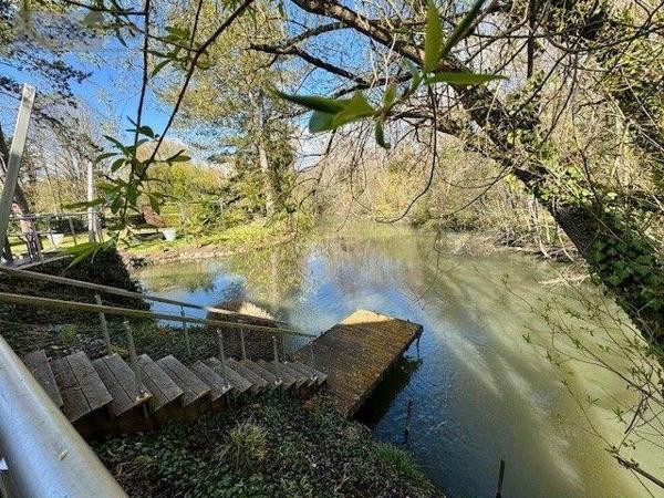 Fonds et/ou murs commerciaux à vendre à Sillery dans la Marne (51500), ref : 51095/184