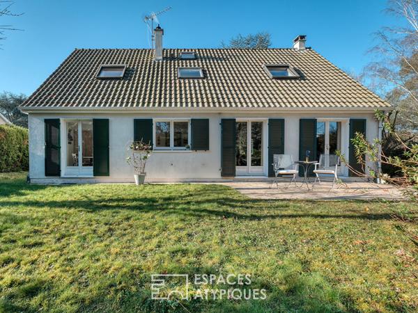 La Maison familiale sur un terrain arboré sans vis-à-vis dans un quartier recherché de Mennecy