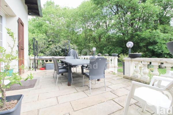 Maison à vendre 6 pièces 200 m² Coupiac