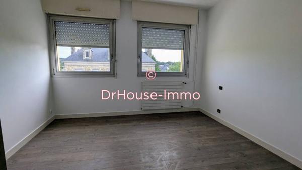 Immeuble à vendre 11 pièces de 590 m²
