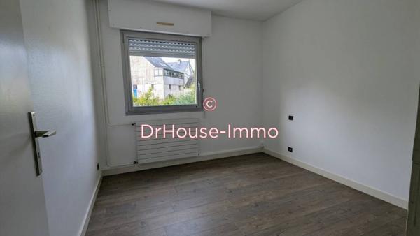 Immeuble à vendre 11 pièces de 590 m²