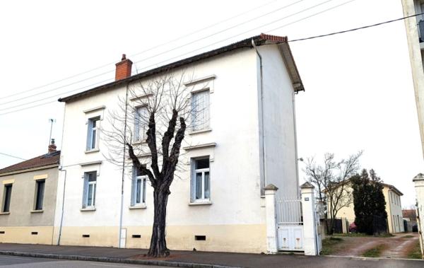 Vente Immeuble individuel d'habitation rénové(e) Roanne
