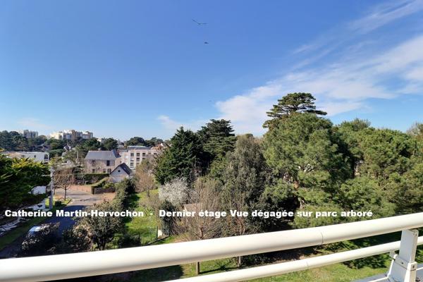 Studio cabine avec parking aérien au calme à 300m de la plage