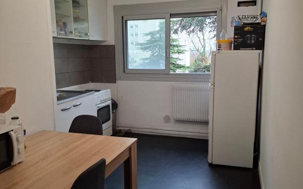 Appartement à vendre    5 pièces • 96 m2 Vénissieux