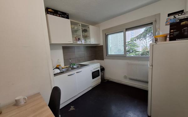 Appartement à vendre    5 pièces • 96 m2 Vénissieux