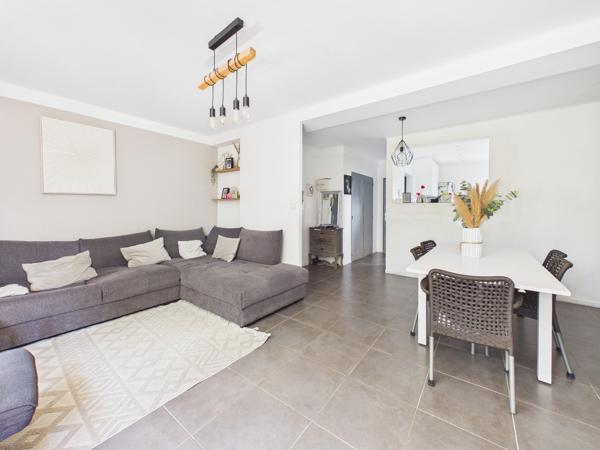 🏡 Bel appartement T4 – Parking + cave - Proche quartier St Ruf
