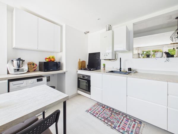 🏡 Bel appartement T4 – Parking + cave - Proche quartier St Ruf