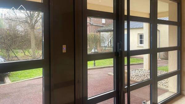 Appartement T2 - 48,68 m² Carrez - Parking privatif