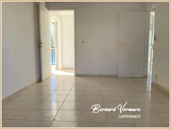 Maison vue mer et les Saintes - 7 pièces - 4 chambres - 130 m² sur terrain 1000m²