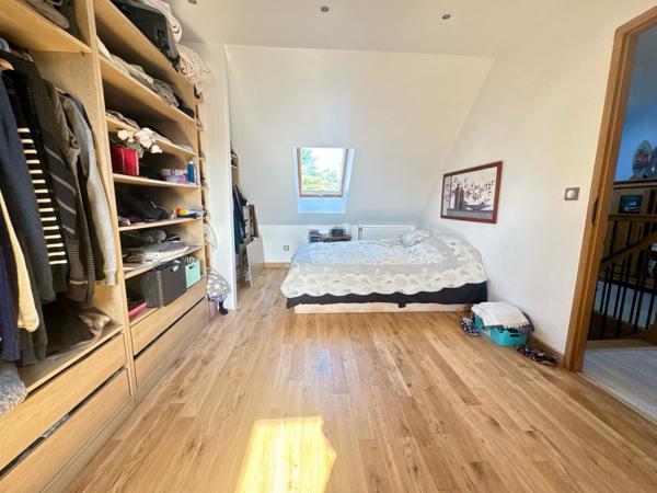 maison 174 m2 avec véranda et piscine