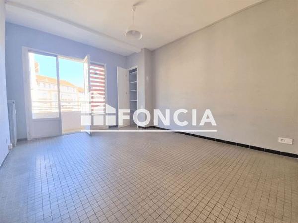 Location Appartement 5 pièces 72.3 m² - 37 AVENUE AUGUSTE BERTHON Toulon 83000