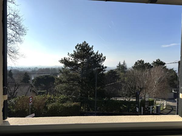 Appartement intégralement rénové Limonest