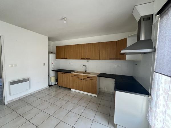 Maison à louer 1 010 € CC St-Branchs 5 p 83 m² DPE D