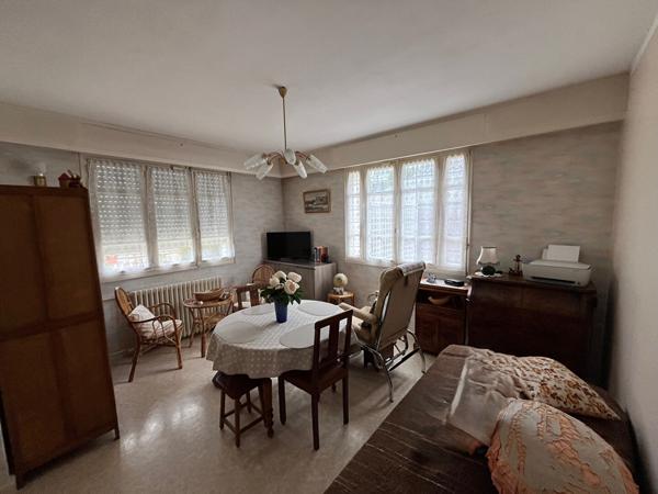 A VENDRE MAISON 3 CHAMBRES NANTES A RENOVER ET EVOLUTIVE