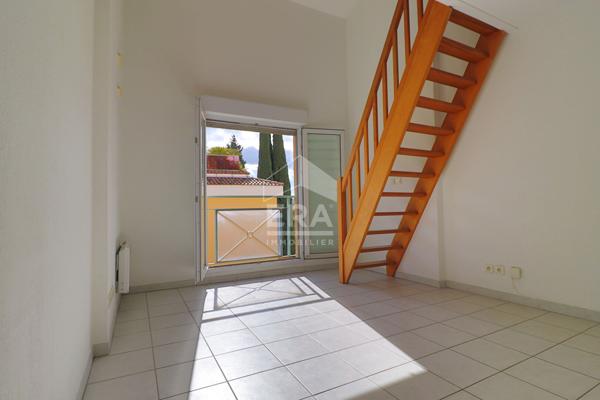 Aix en Provence - Appartement Duplex 3 pièces dernier étage lumineux avec extérieur et parking ? Cadre de vie recherché